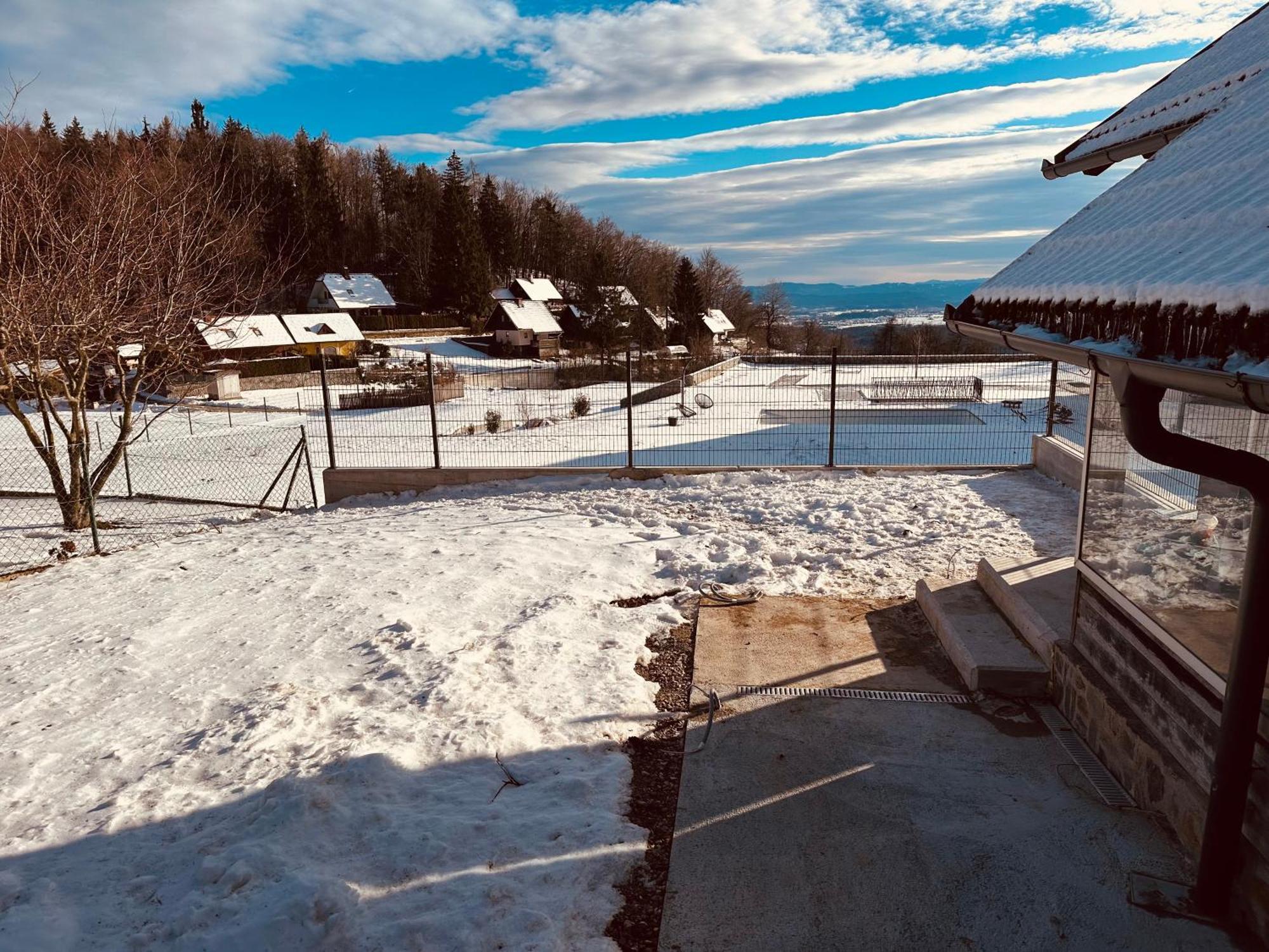 Chalet Pjagodic 戈雷尼斯卡地区采尔克列 外观 照片