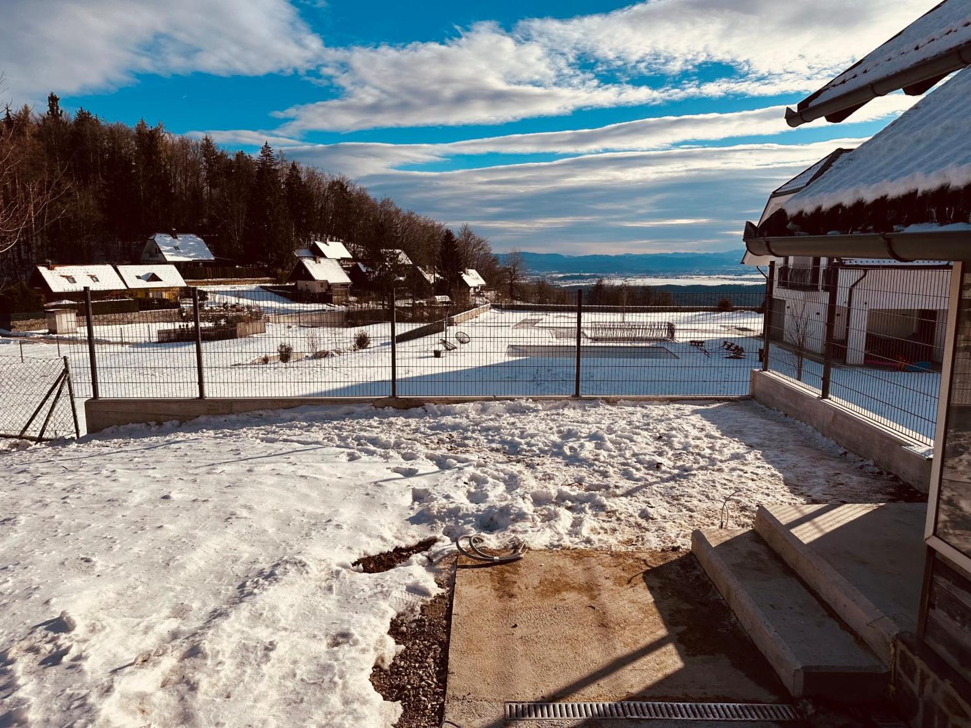 Chalet Pjagodic 戈雷尼斯卡地区采尔克列 外观 照片
